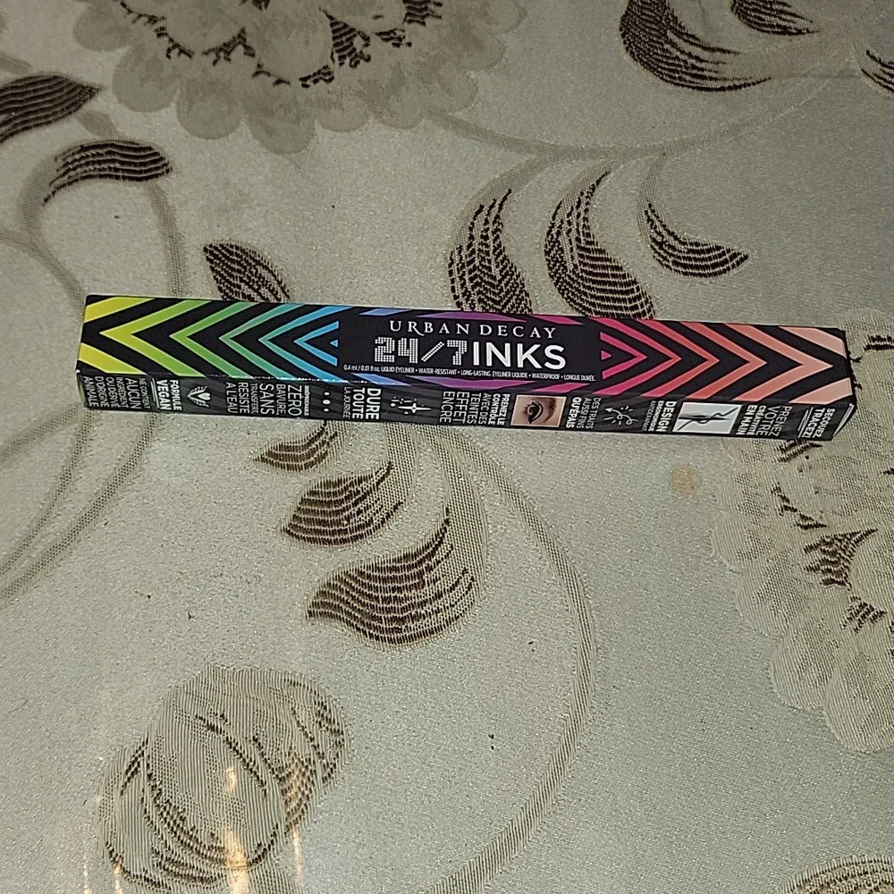 Urban Decay 24/7 INKS in Ozone